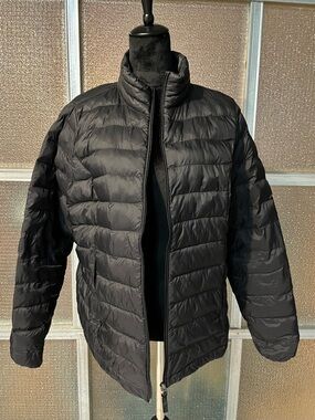 Amazon Essentials Women's Black Puffer Jacket — Ex+ Cond